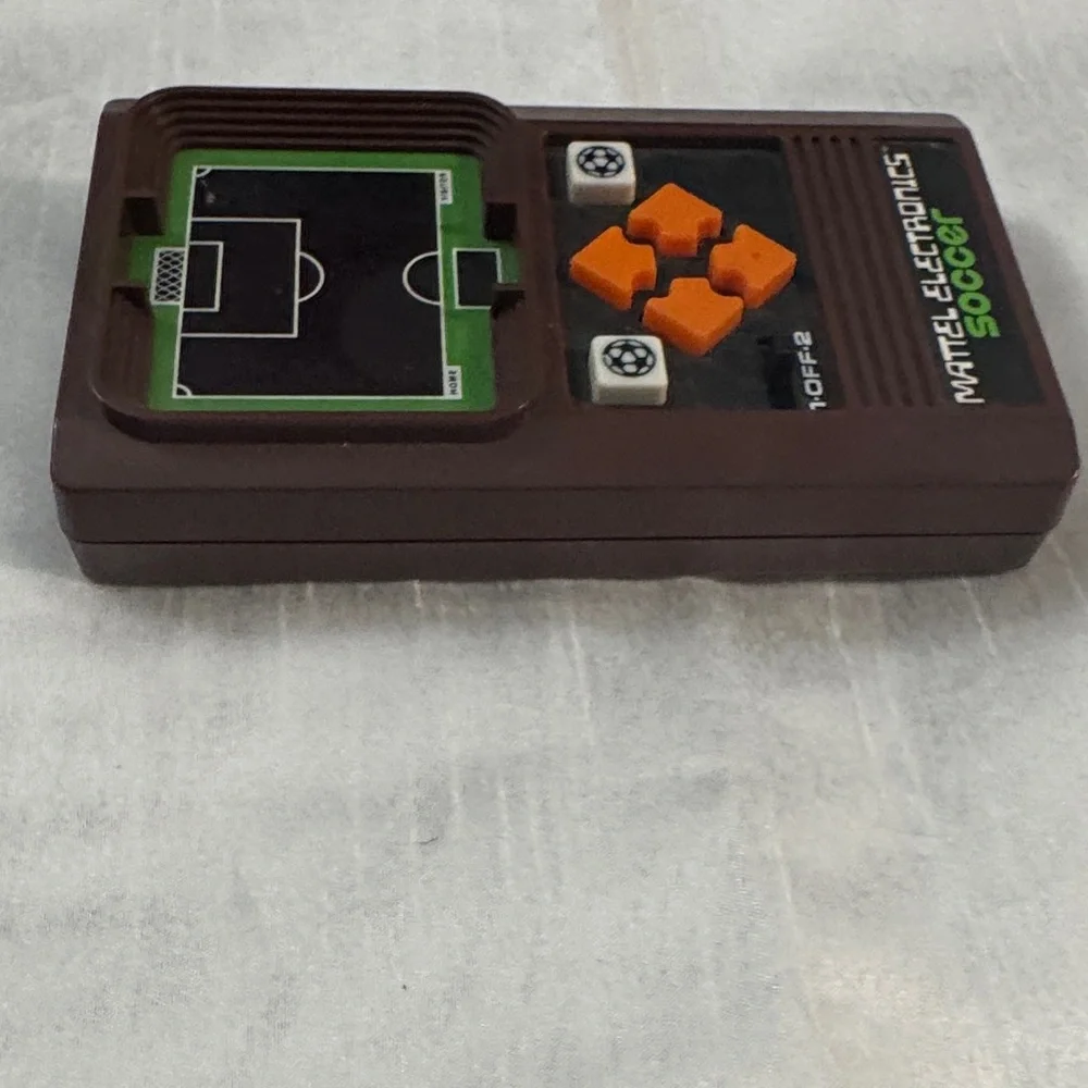 EUC Vintage Soccer Mattel Electronics Handheld Console - Brown and Orange